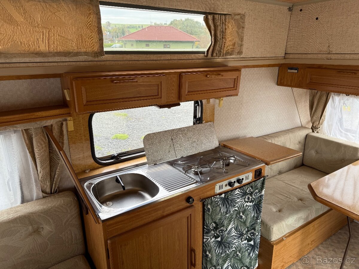 Karavan - 9