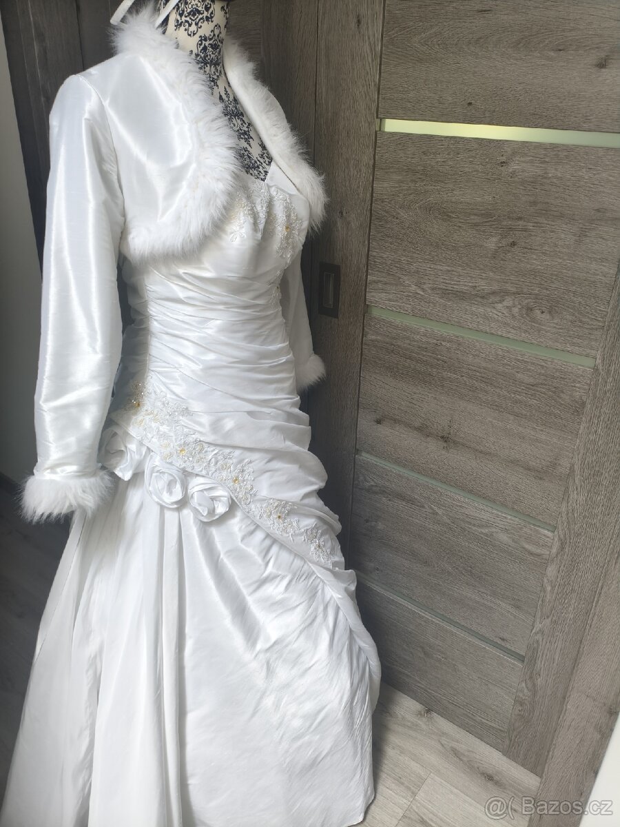 Tradiční svatební šaty 38/40/42 - 9
