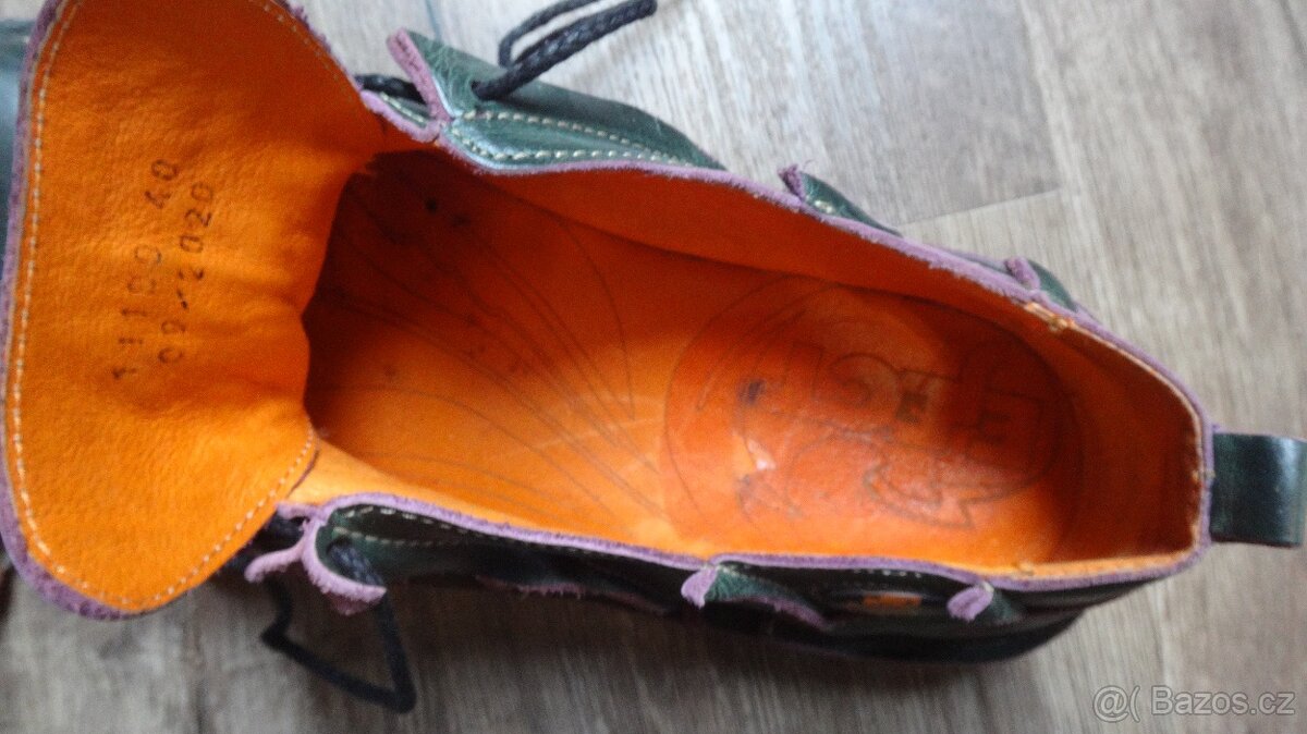 Atraktivní celokožené boty Eject v. 40 - 9