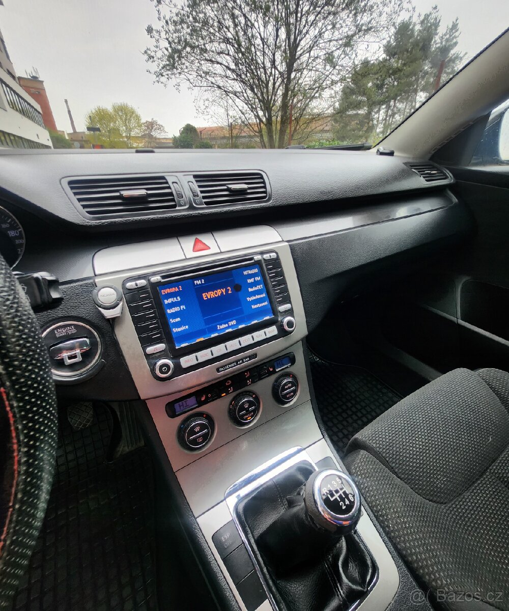 Volkswagen Passat 2.0TDI - 9