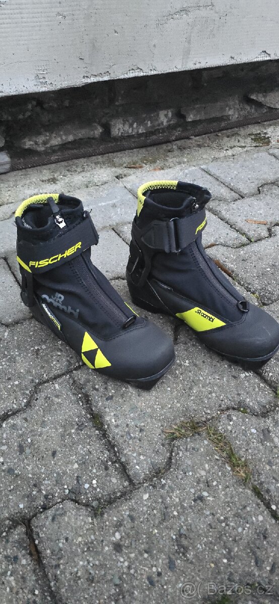 Závodní dětské běžky Fischer Twin Skin Race + boty Fischer - 9