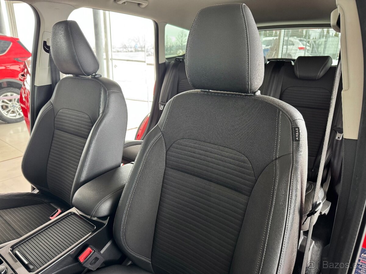 Ford Kuga 2.0TDCi 110kW Titanium Navi - 9