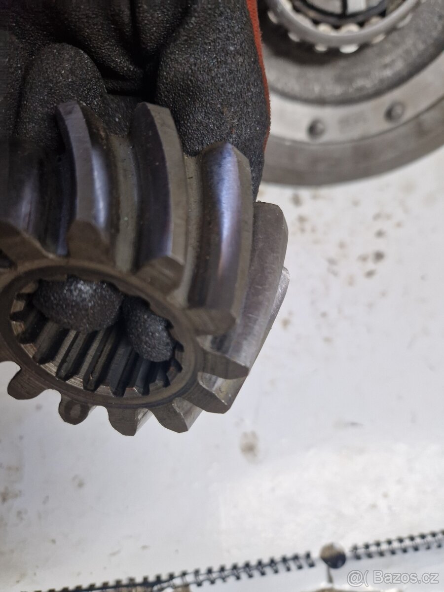 Diferencial zetor 72 - 9