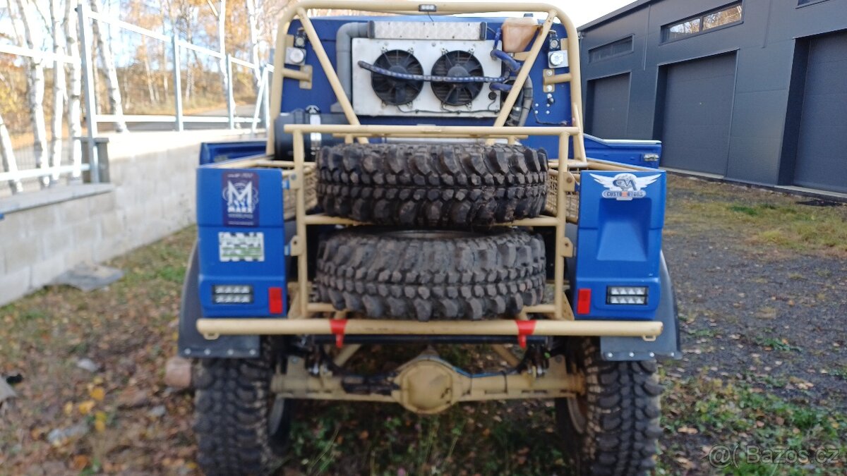 Mercedes G rally raid - díly - 9