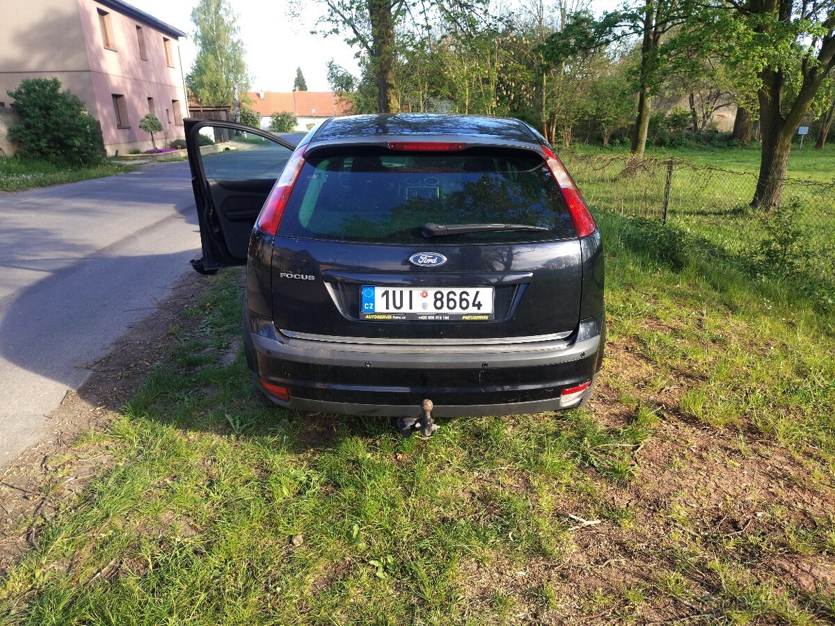 Prodám Ford Focus MK2 - 9