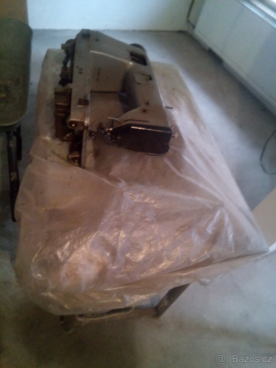 Průmyslové šicí stroje Minerva - 9