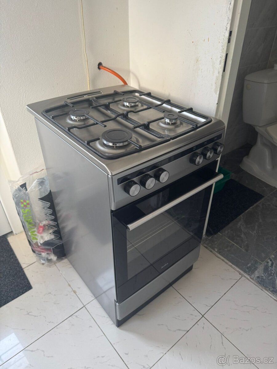 Domek 2+kk v Libiši U rozvodny - 9