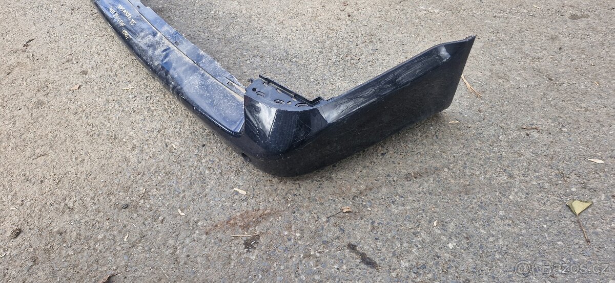 Zadni naraznik vw transporter T5 - 9