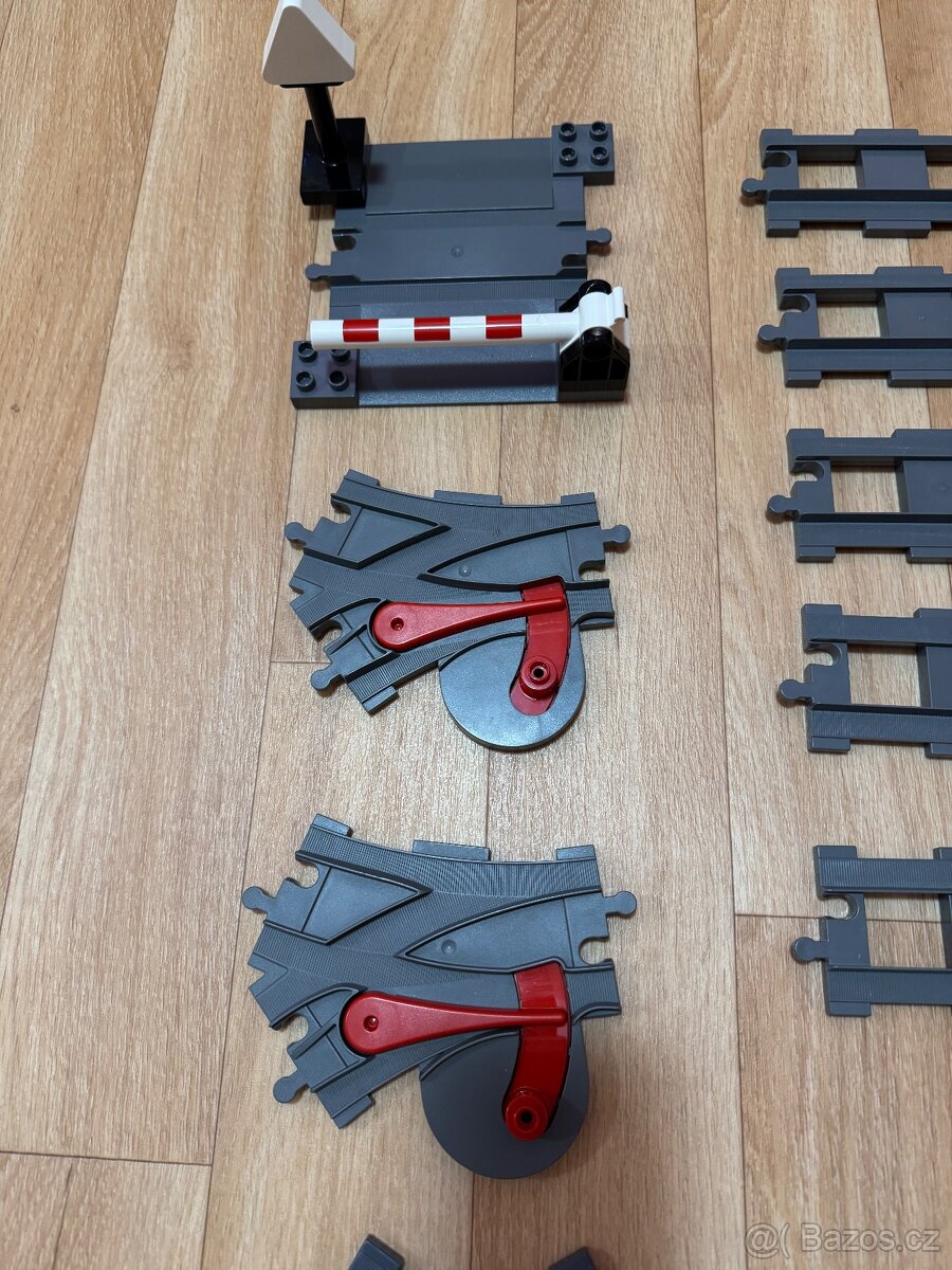 Lego Duplo kompletní železnice, koleje, vagón, lokomotiva,.. - 9