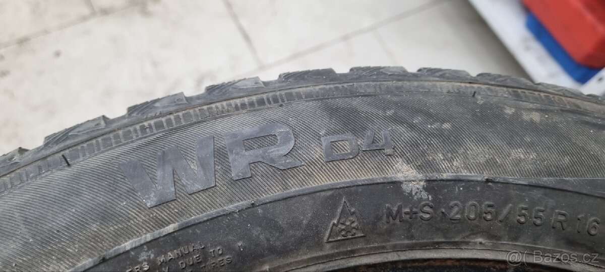 Sada zimních pneu Nokian WR X4 205 / 55 R16 - 9