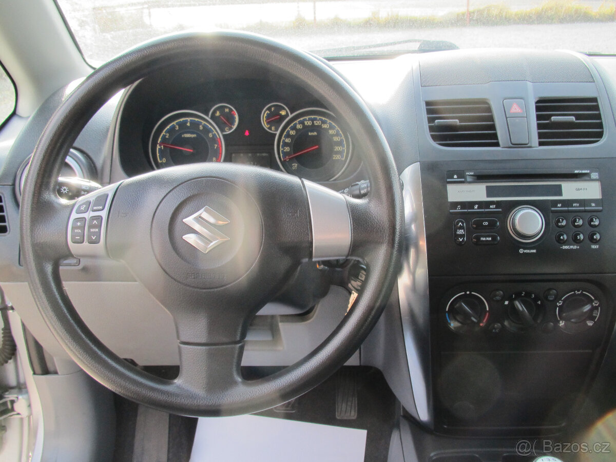 Suzuki SX4 1.6 - 9