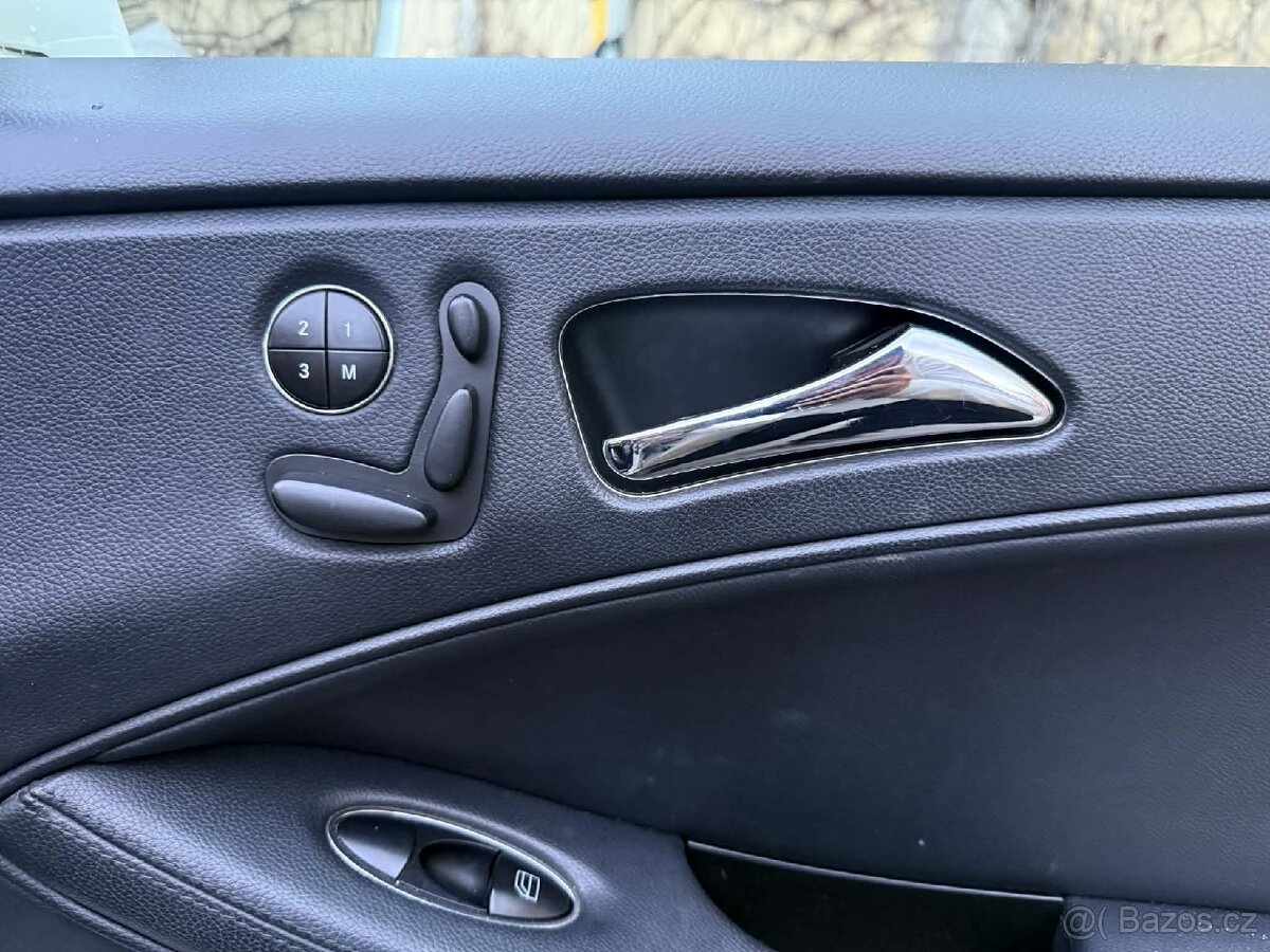 Mercedes-Benz CLS W219 FACELIFT ROK 2009 - 9