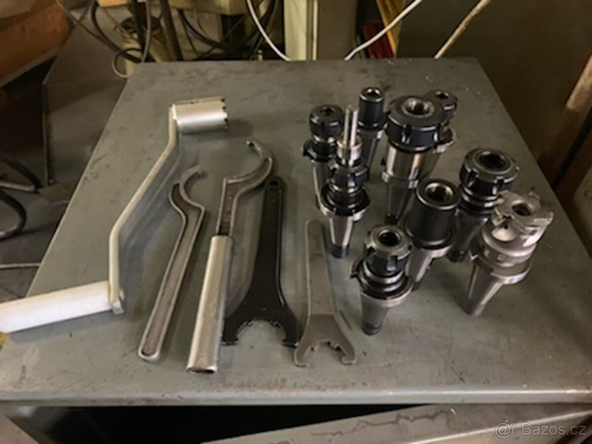 CNC vert. frézka BRIDGEPORT Series II Interact 2 (4035) - 9