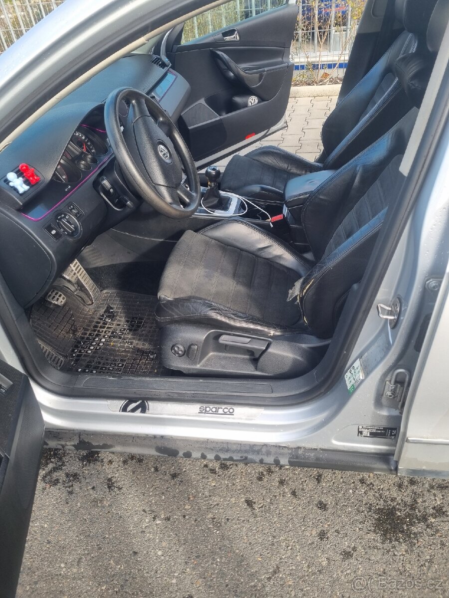 Volkswagen Passat B6 1.9 TDI - 9