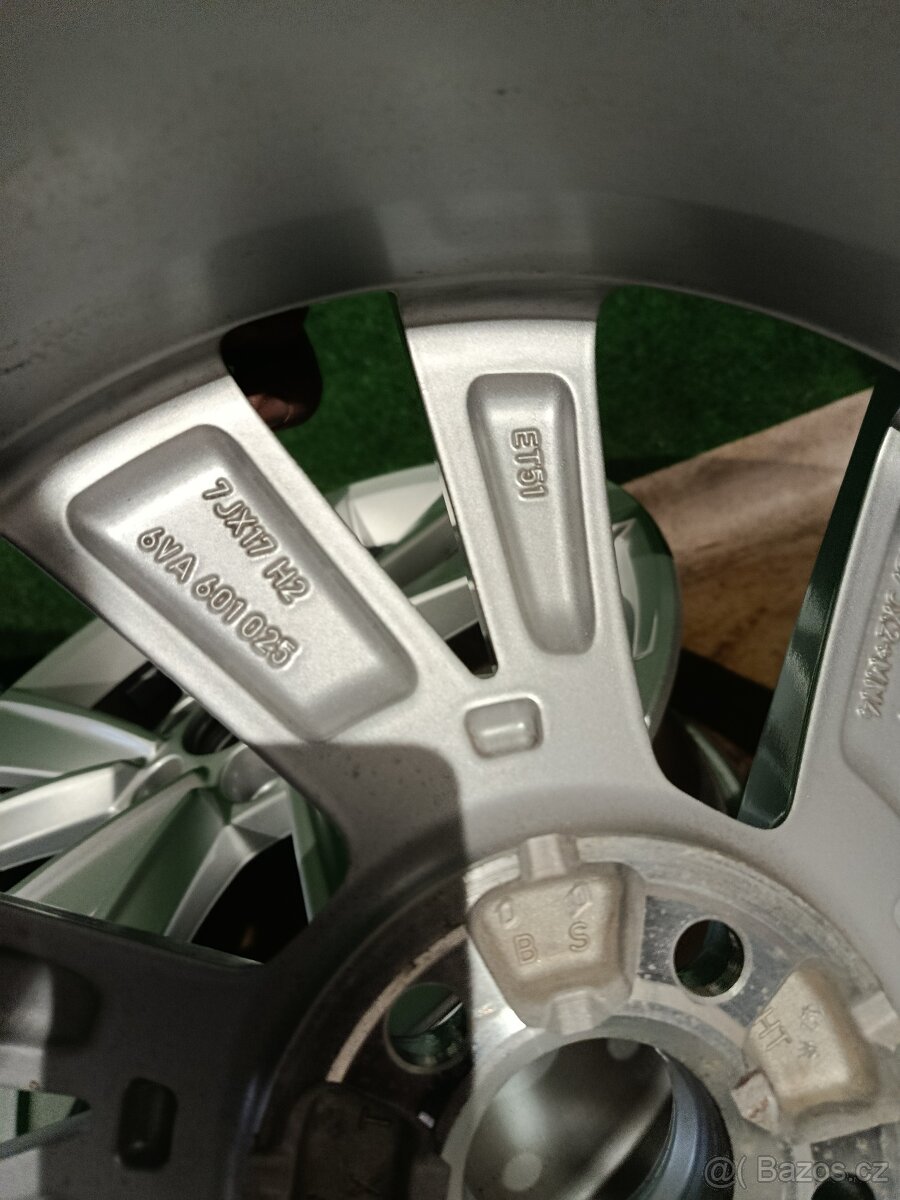 Alu zanovni 17" 5x100 Fabia - 9