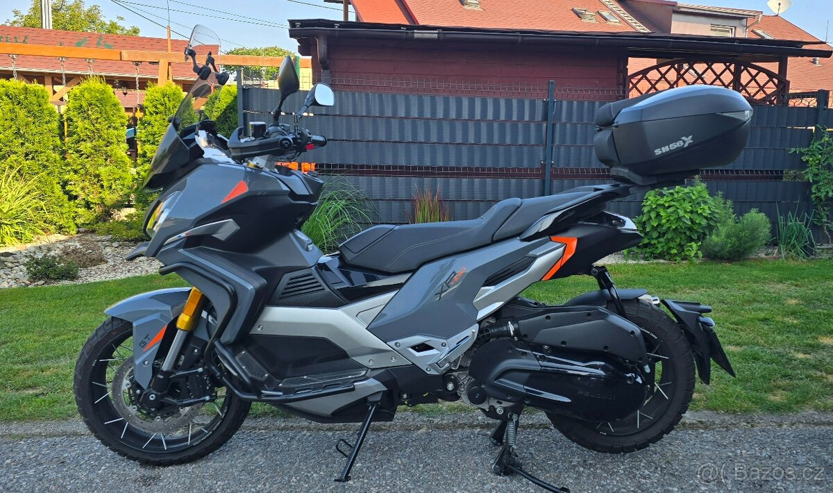 PEUGEOT XP 400 GT - 9