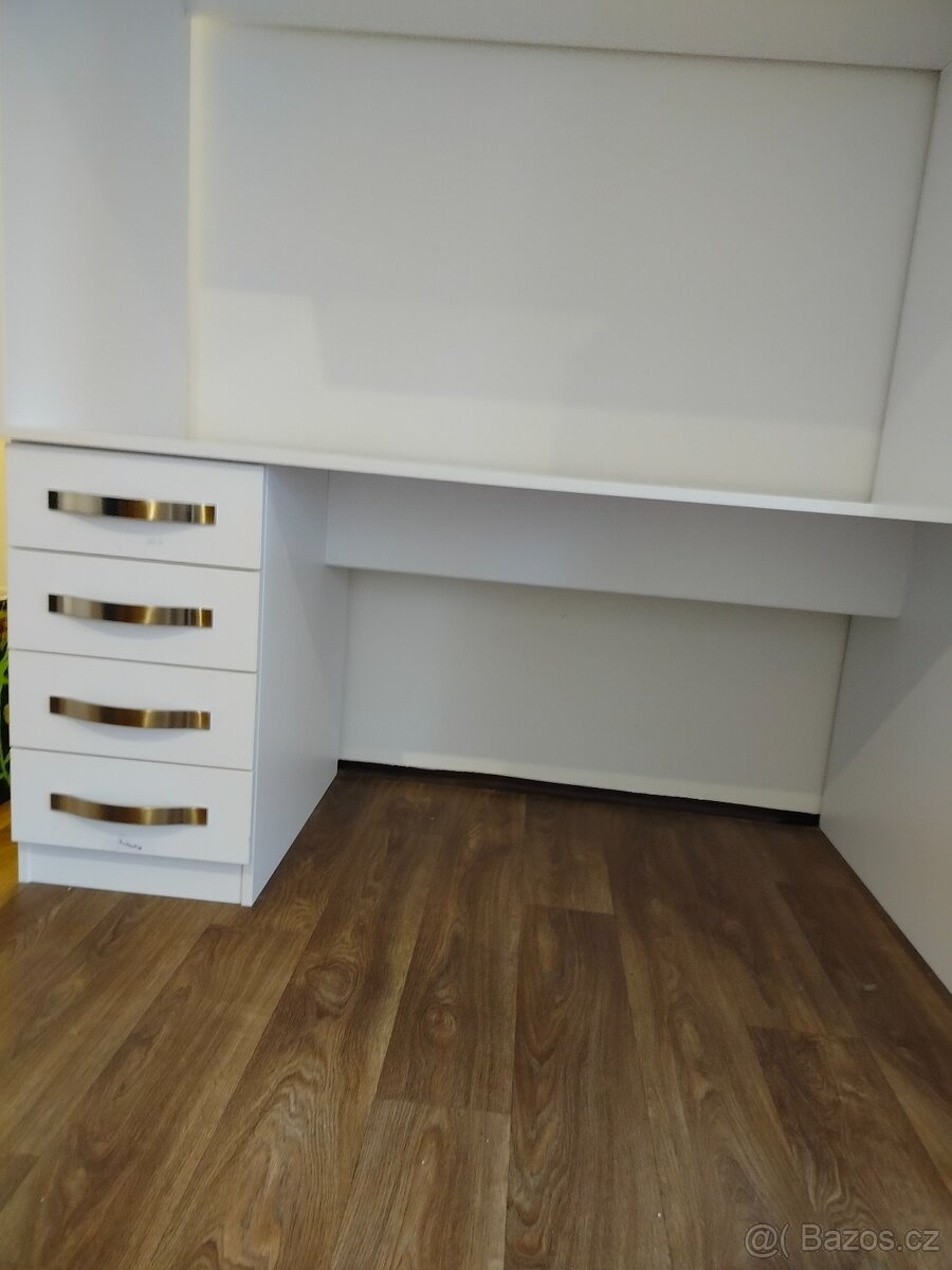 Multifunkční nábytek do dětského pokoje - 9