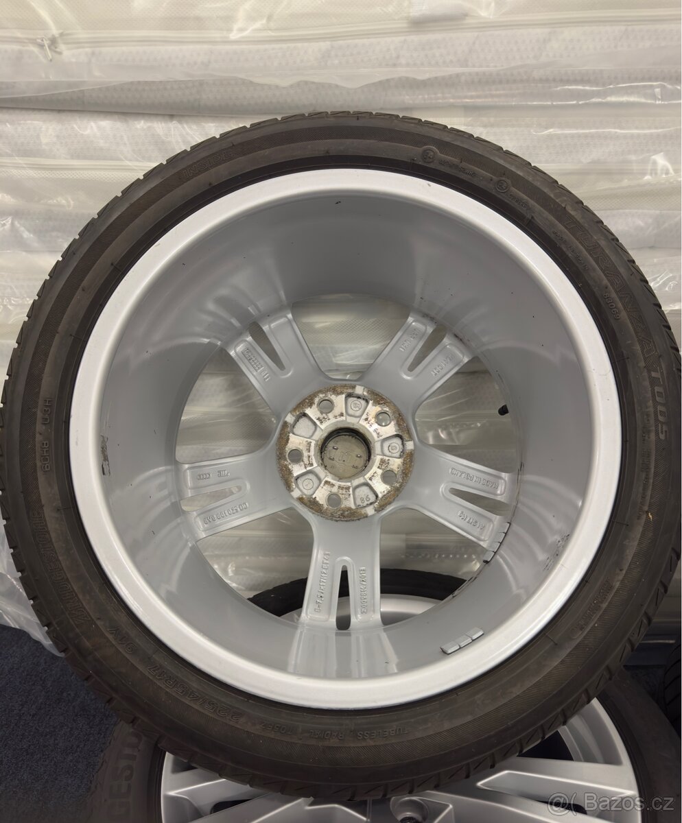 225/45 R17 letní originální sada kol Audi A3 - 9