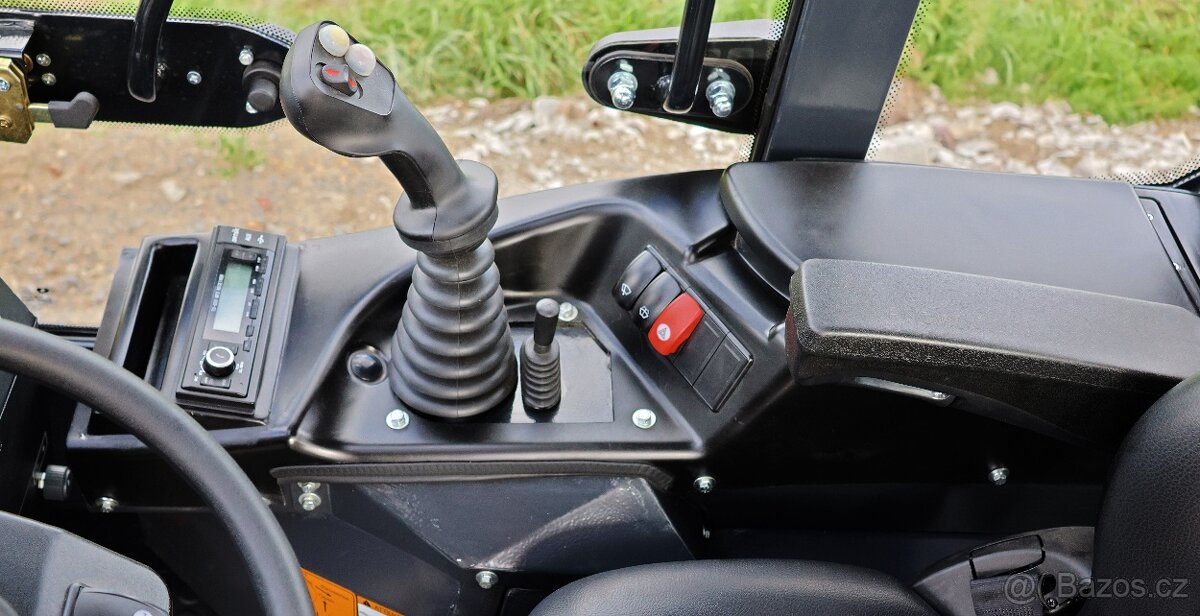 kloubový nakladač, model 4365A - 9