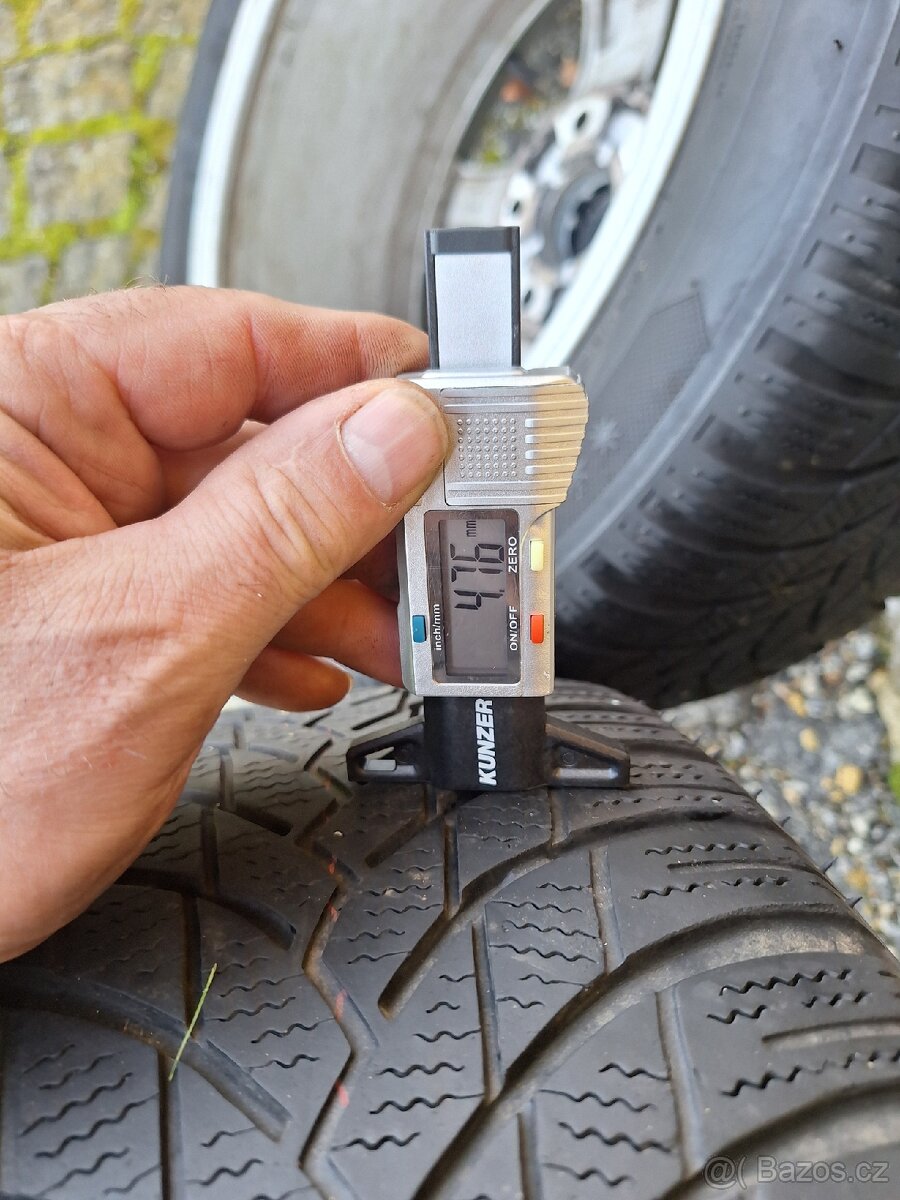 4x zimní 205 55 16. - 9
