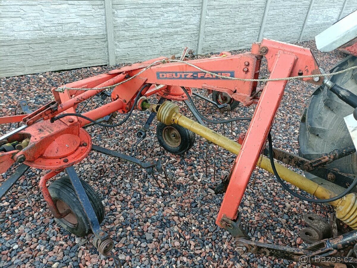 5,0m Obraceč sena DEUTZ-FAHR DH500 - 9