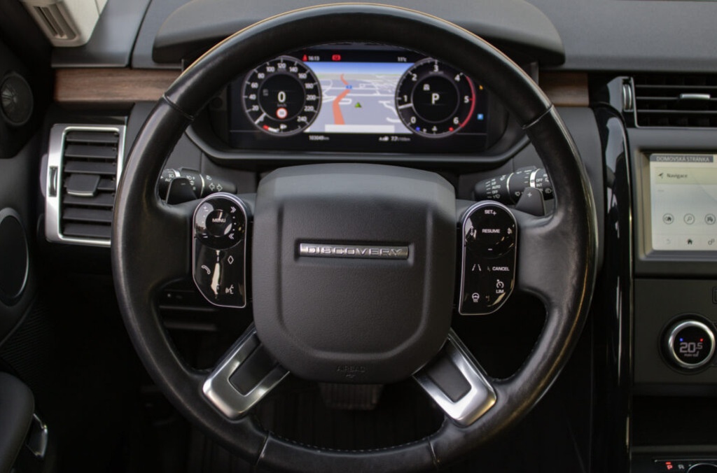 Land Rover Discovery 3.0 SDV6 SE - 9