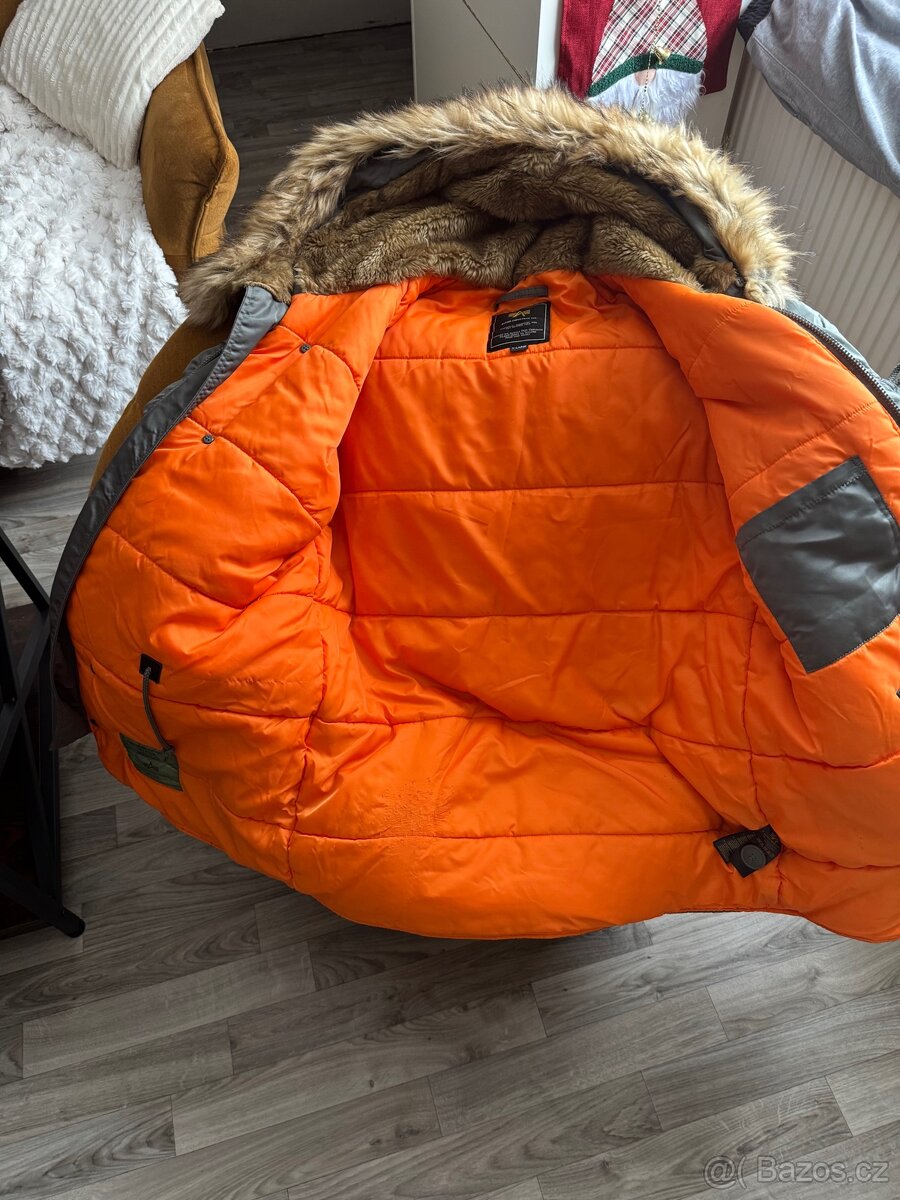 Alpha Industries N3B (Aljaška) - 9