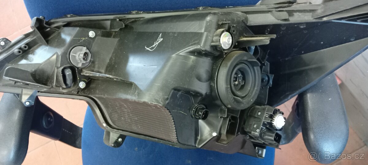 P.P. světlomet Mitsubishi SPACE STAR - 9