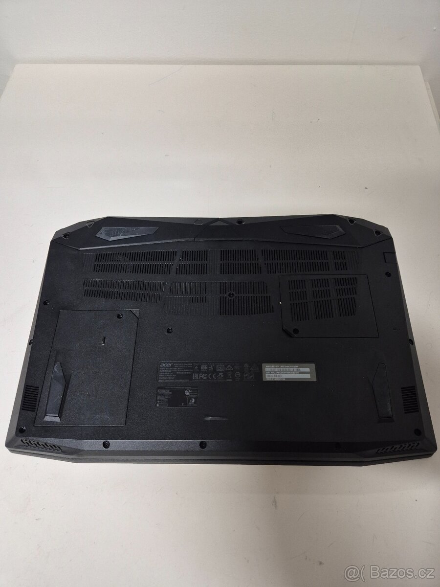 Herní notebook Acer Nitro 5 - 9