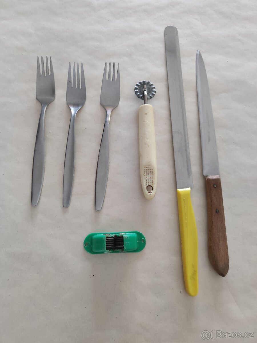 Kuchyňské pomůcky - 9