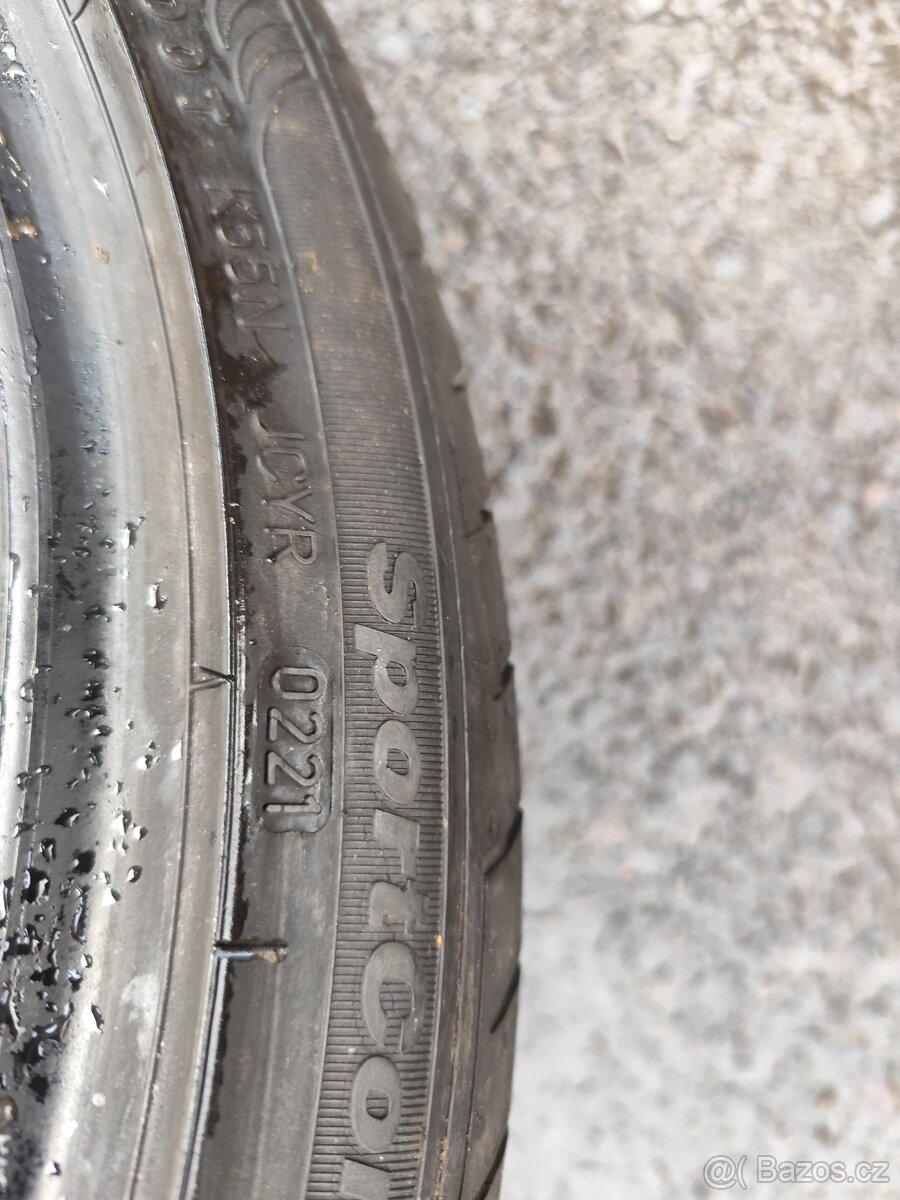 Letní pneu 225/40/18 - 9