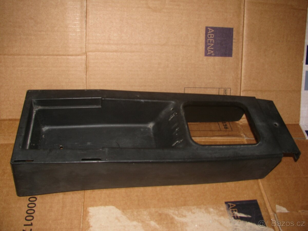 NÁHRADNÍ DÍLY NA STARÁ AUTA ----- ŠKODA ... - 9