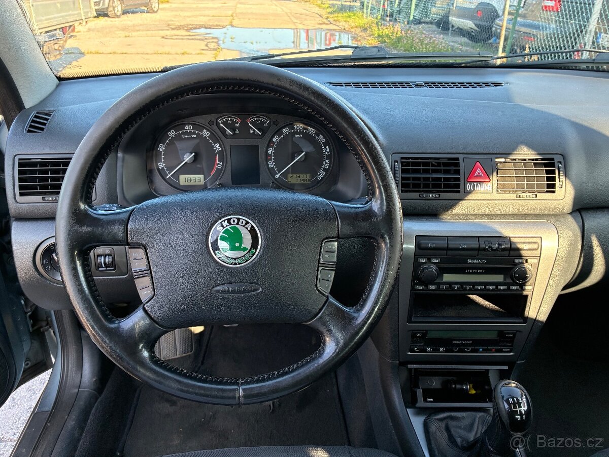 Škoda octavia 1 combi 2.0i 85kw - 9