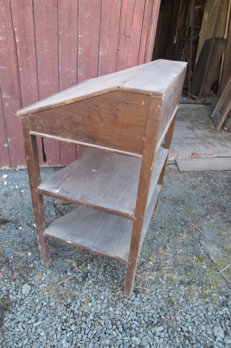 Stůl ze staré pošty na psaní - 9