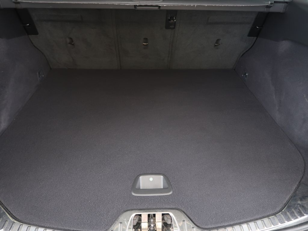 Volvo V60 2.0D4,110kW,Manuál - 9