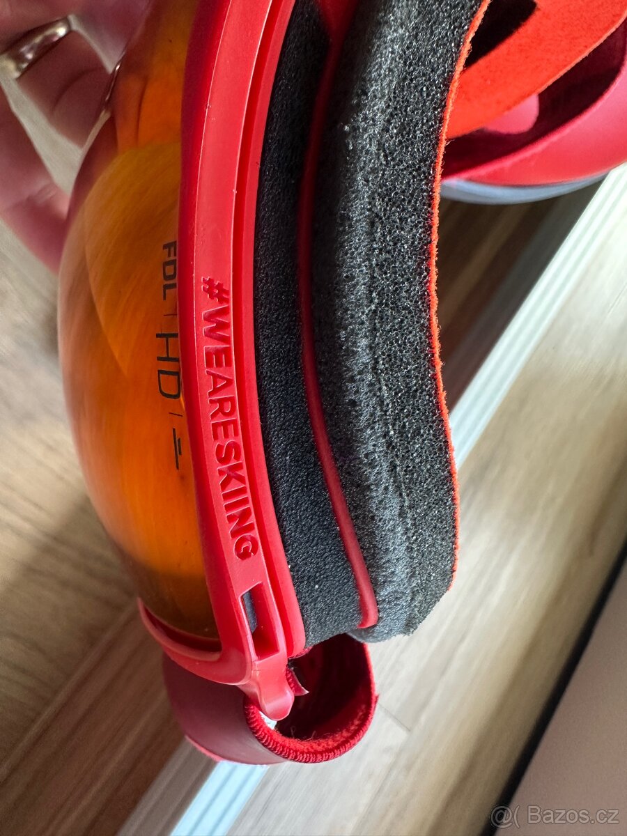 Lyžařská helma Atomic a lyžařské brýle Atomic - 9