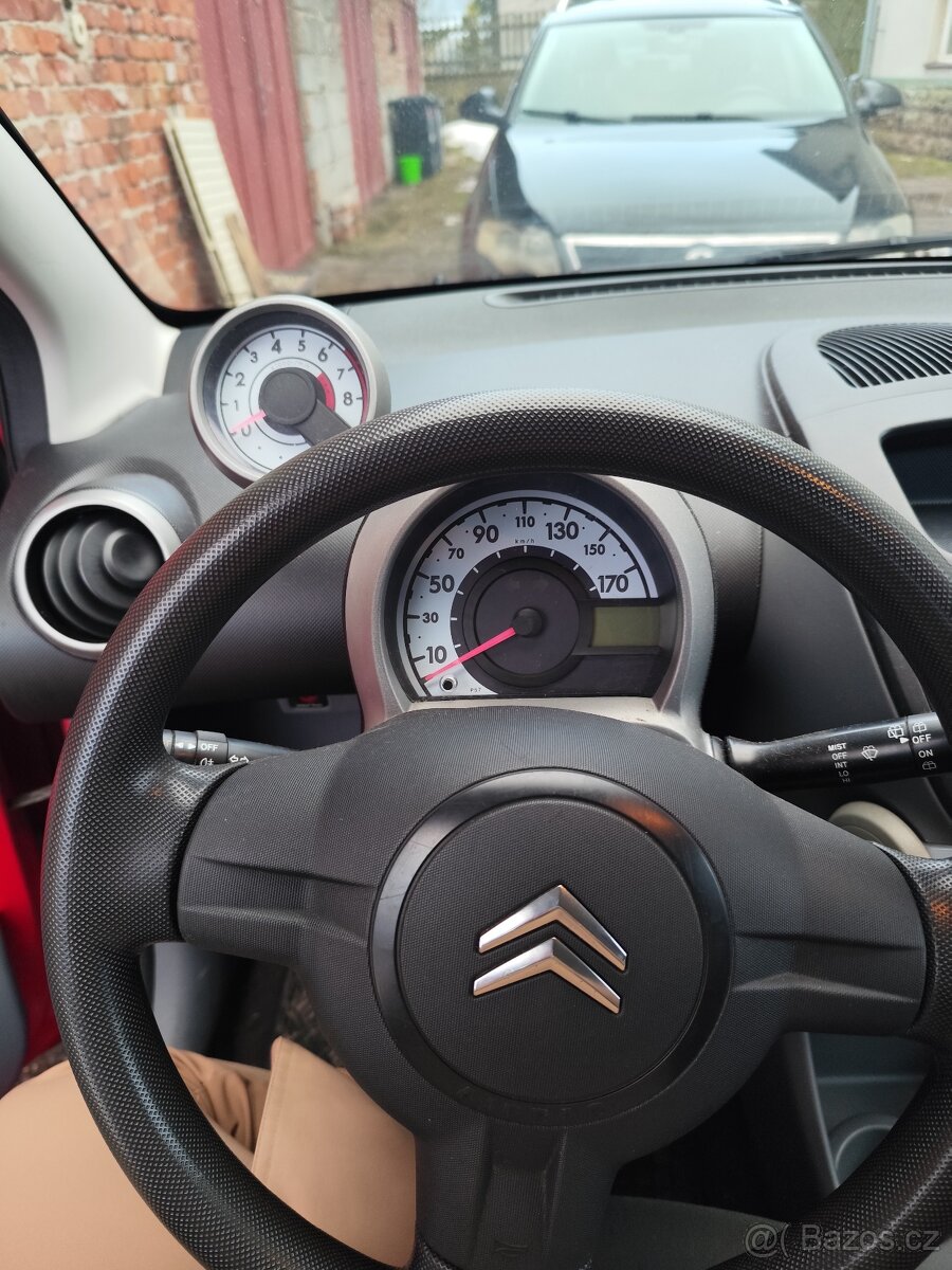 Prodám Citroën C1 - 9