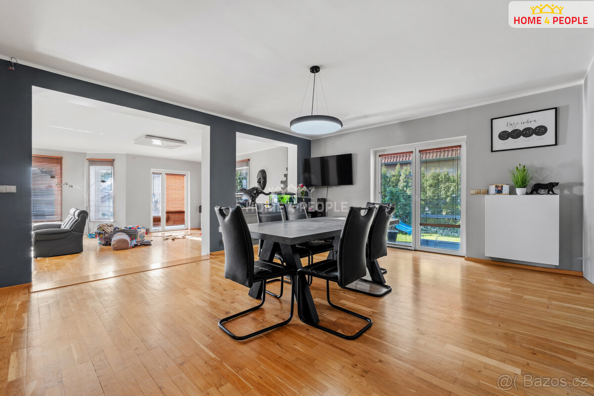 Prodej prostorného domu 6+1, Praha 4 - 9