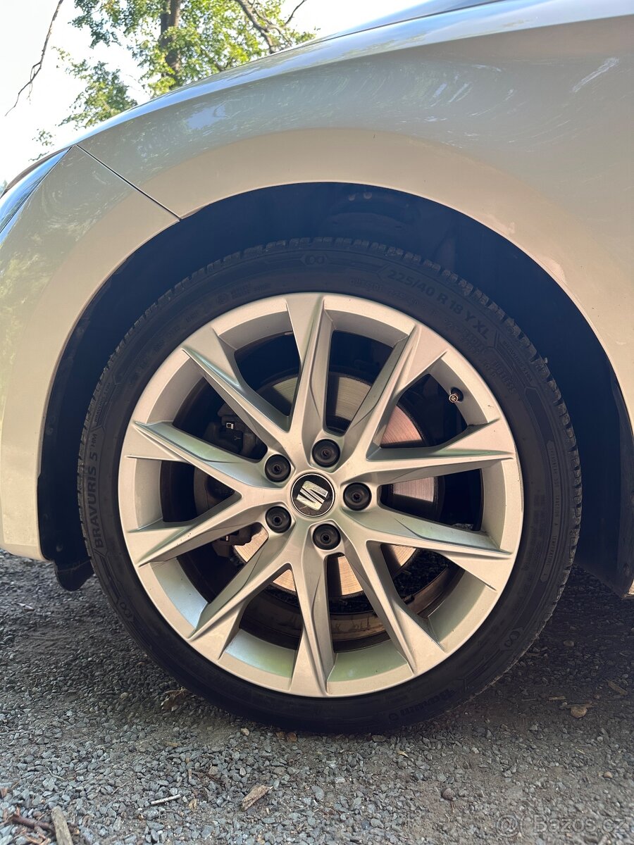 Seat Leon FR 2.0 TDI - 9