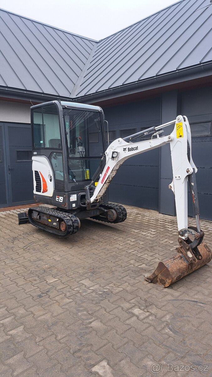 Minibagr Bobcat E19, 2023 r.v. Motor Kubota, 1885kg - 9