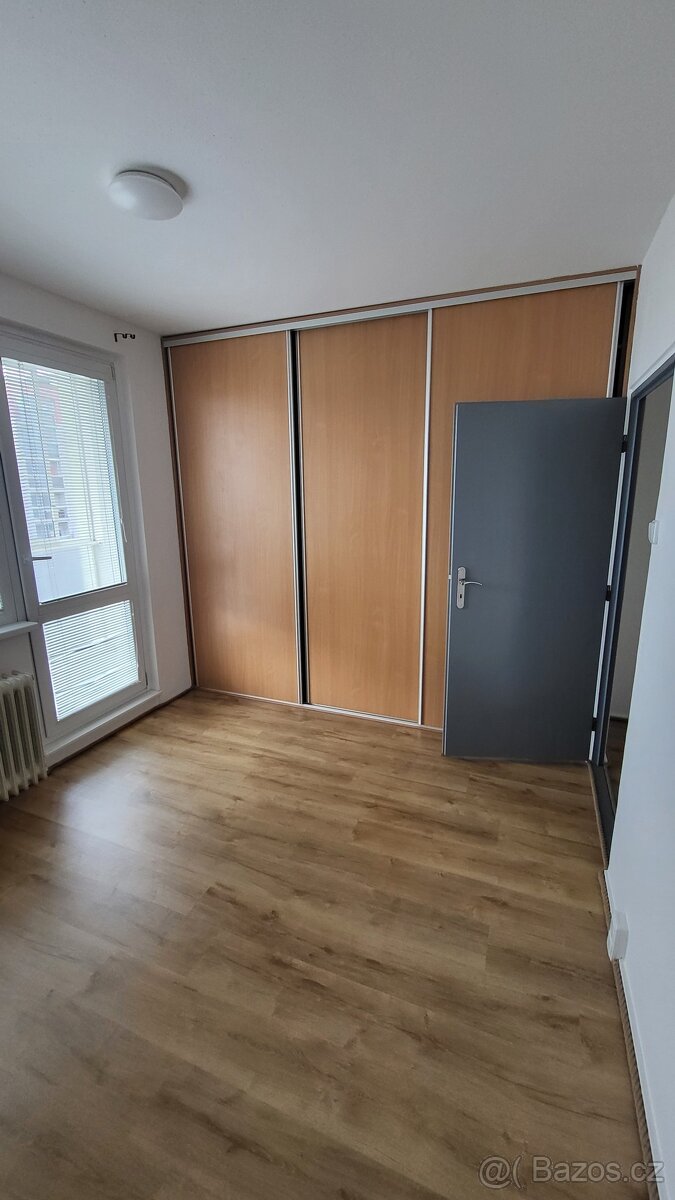 Pronájem panelového bytu 3+1 v OV, Svitavy - 9