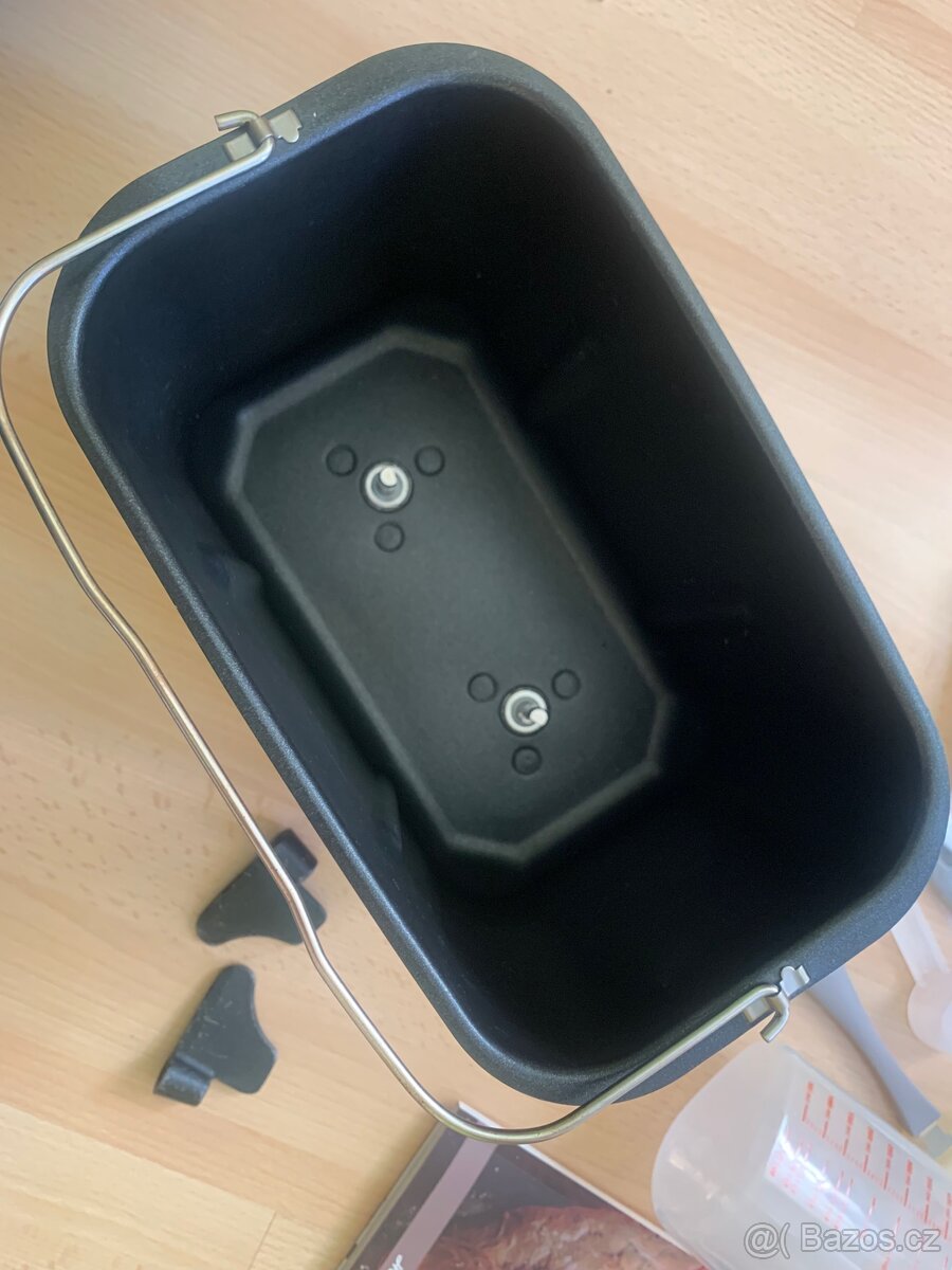 Moulinex domácí pekárna - 9