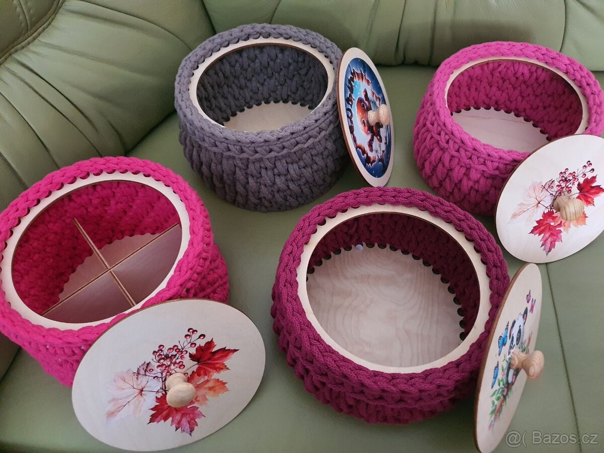 sbírka - sada háčkovaných úložných košů - 9