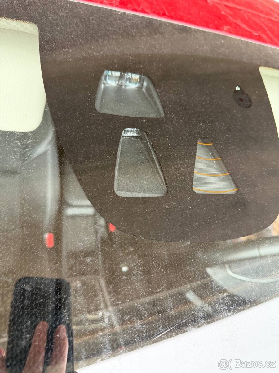 Volvo v40 D3 2019r - 9