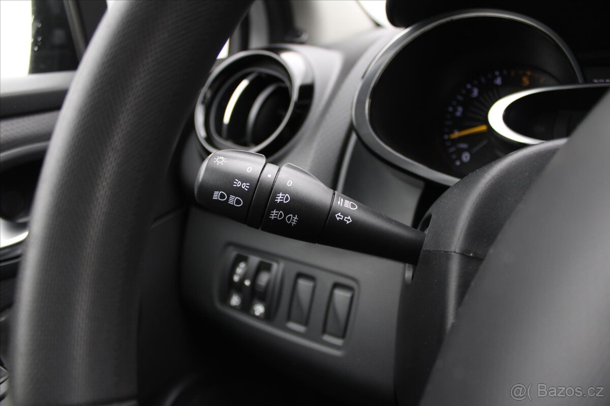 Renault Clio 1.5 dCi AUTOMAT NAVIGACE ČR (2015) - 9