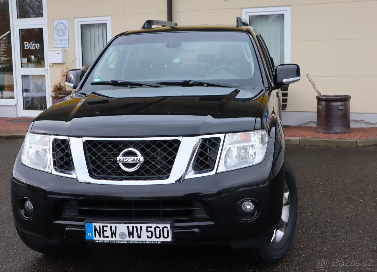 Nissan Pathfinder 2.5 dCi SE 140kw - 9