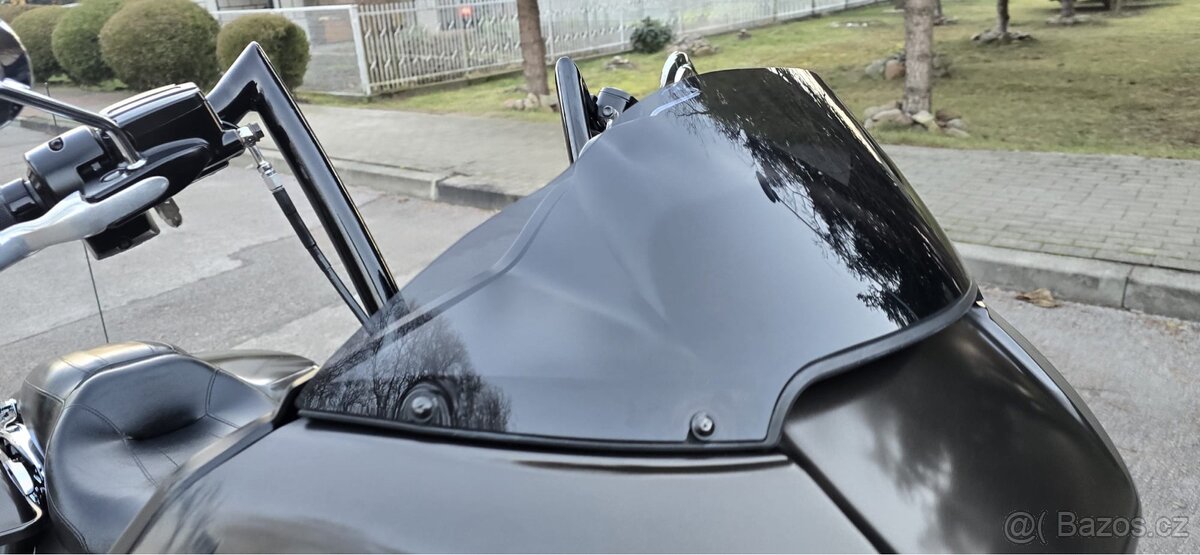 Harley Davidson Road Glide 2020 - 9