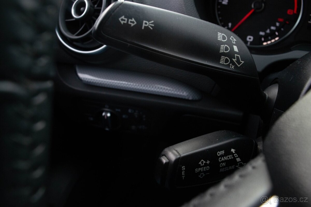 Audi A3 Sportback 1.6 TDI 110k , AJ ÚVER - 9