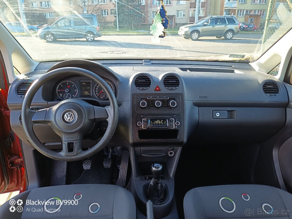 Volkswagen Caddy 1.6 TDI 55 kw,R.V 2012. - 9