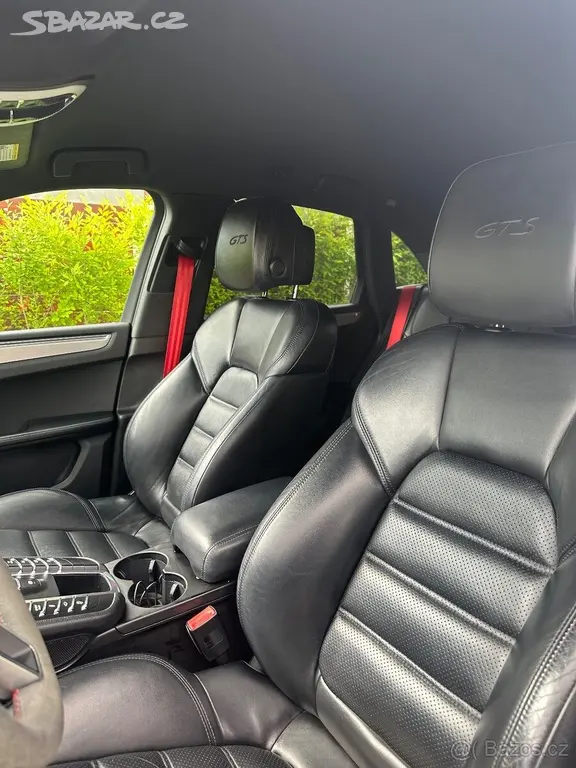 Porsche Macan GTS - 9